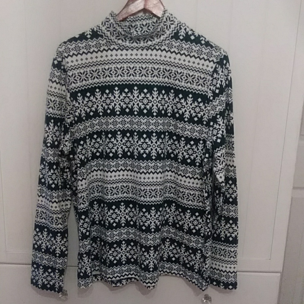 Turtle neck long sleeves top